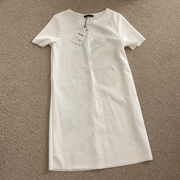 Zara Embossed Tshirt Dress - Picture 1 of 4